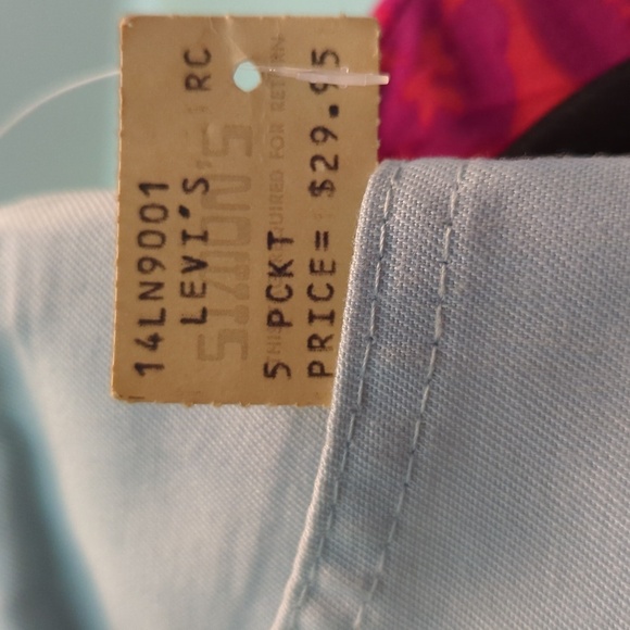 NEW WITH TAGS VINTAGE Levi's Light Blue High Waisted Chinos Size 8 / 26" Waist - Picture 3 of 9